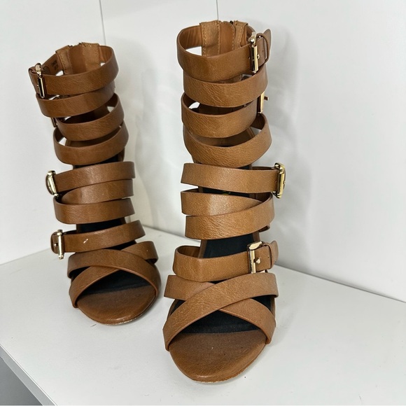 Brown Stiletto Heels with Strappy Design - Picture 2 of 7
